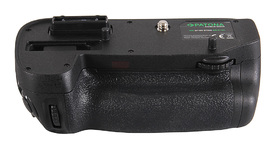 Батериен MB-D15 за камери Nikon D7100, Nikon D7200
